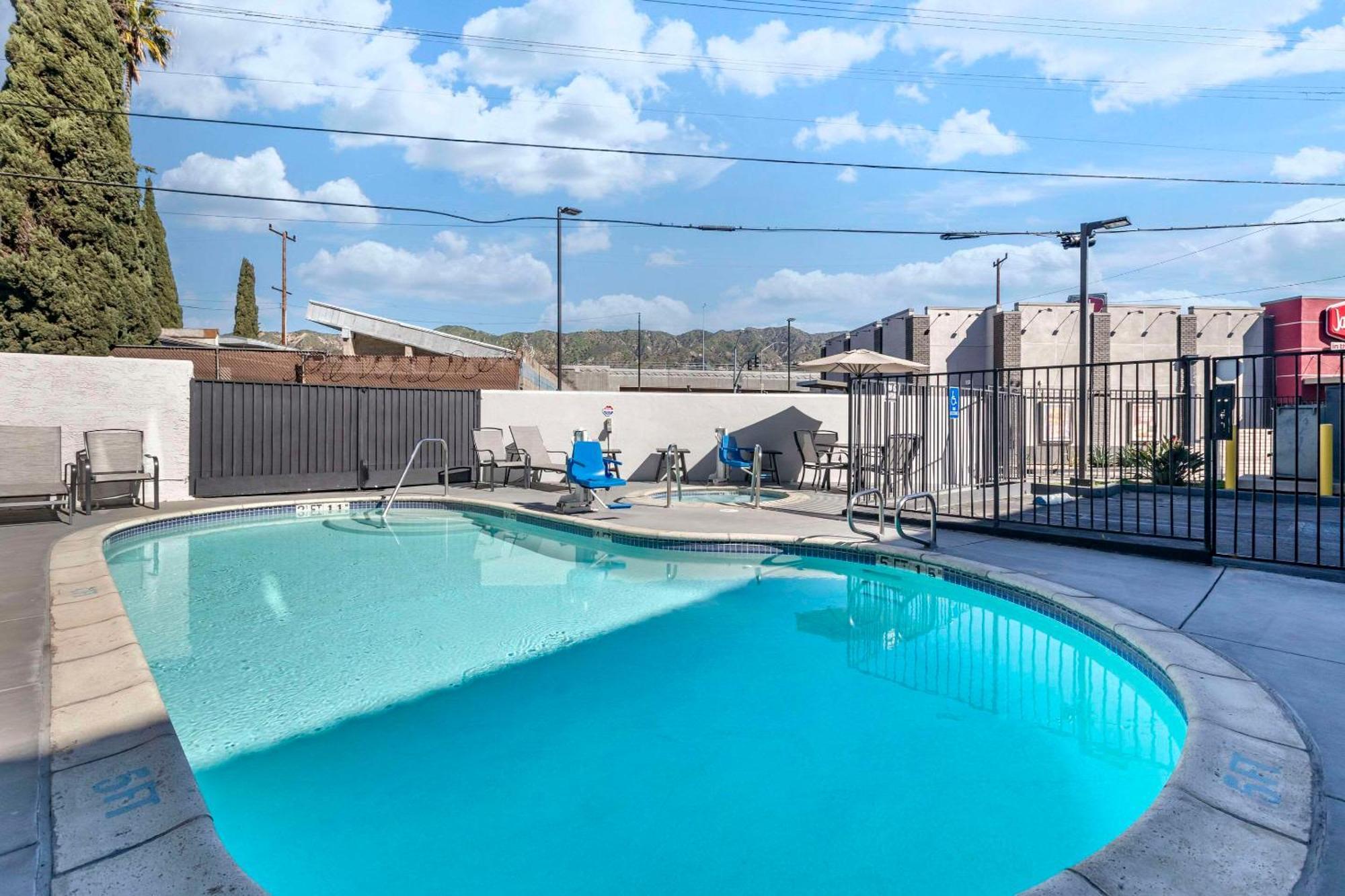 Quality Inn Burbank Airport Esterno foto